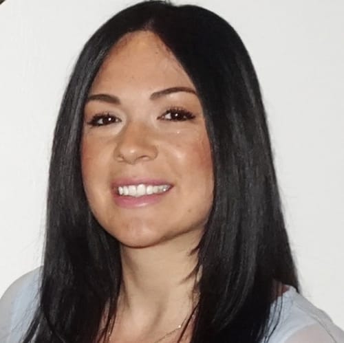 Headshot of Theresa Scarola, LCSW