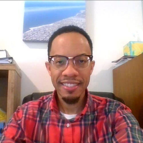 Headshot of Cameron Harris-Swan, LCPC
