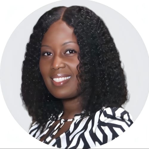 Headshot of Erline Destra, APRN