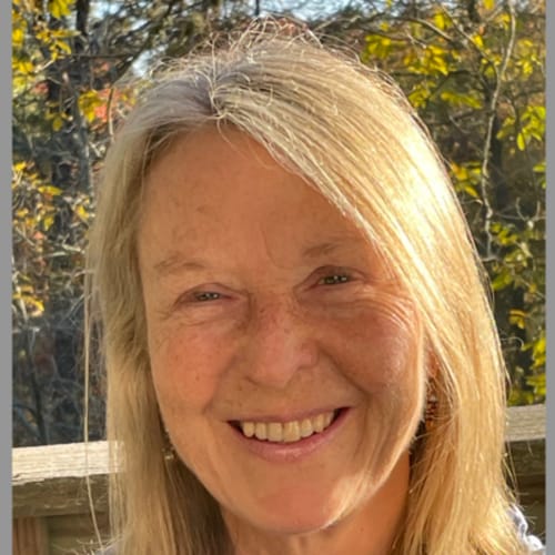 Headshot of Ruth Ann Turchinetz, LICSW