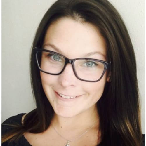 Headshot of Lauren Nalepa, LPC
