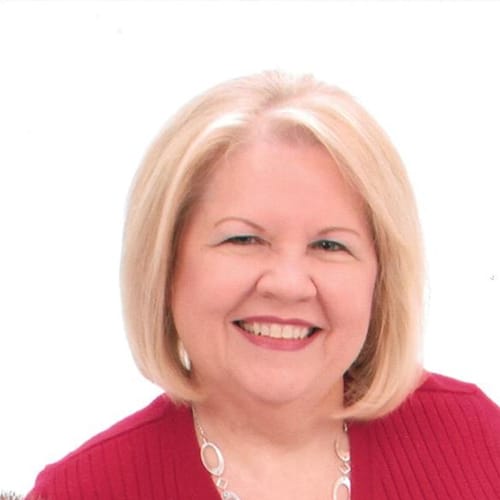 Headshot of Evelyn Cogdill, LPC