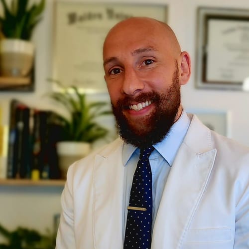 Headshot of Vincent Renna, APRN
