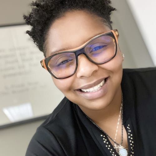Headshot of Jasmine Jones, PSYCHOLOGIST