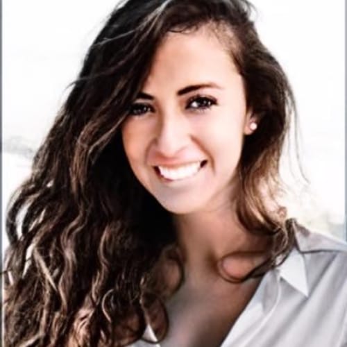 Headshot of Mary Rivas, LMHC