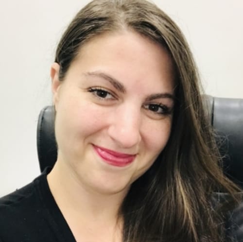 Headshot of Jessica Cheverino, LCAT