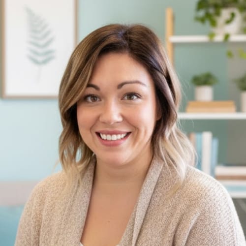 Headshot of Kimberly Balicki, LCSW