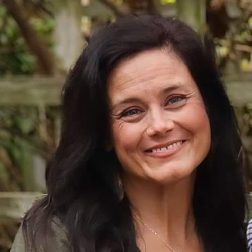 Headshot of Keri Davis, LPC