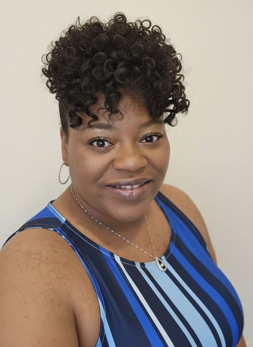 Headshot of Shakea Kea Roper, LSCSW
