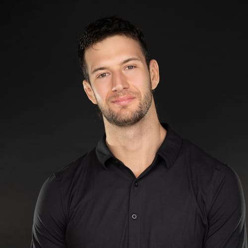 Headshot of Nicholas Leggo, APRN