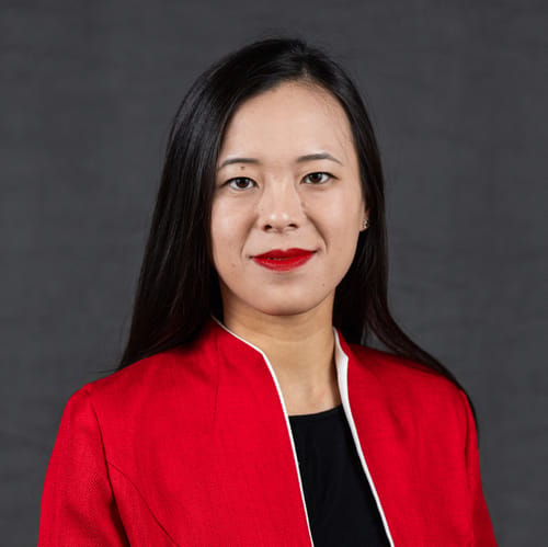 Headshot of Caroliina Ying, PSYCHOLOGIST