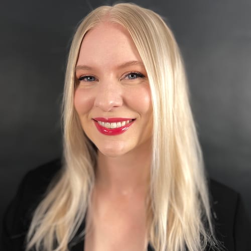 Headshot of Jordyn Jacobson, LCSW