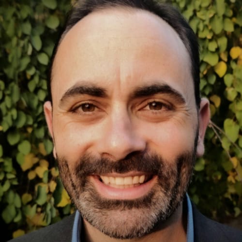 Headshot of Aaron Williams, LCSW