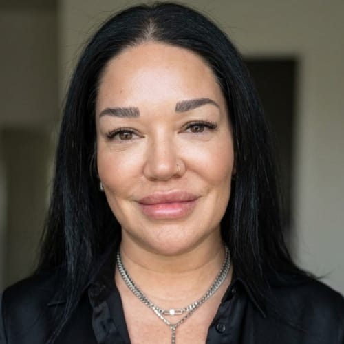 Headshot of Melissa Burnett, LCSW