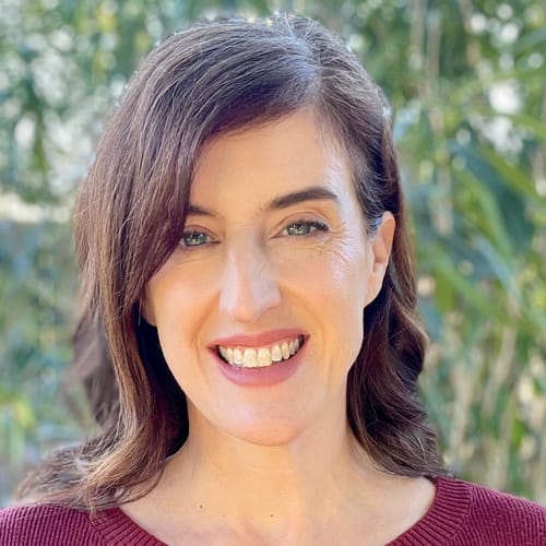 Headshot of Laura Celnar, LCSW