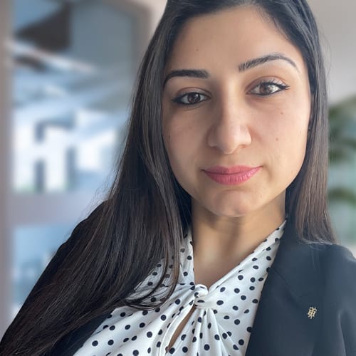 Headshot of Angela Gralian, LCSW