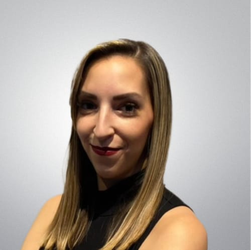 Headshot of Karina Gonzalez, LCSW