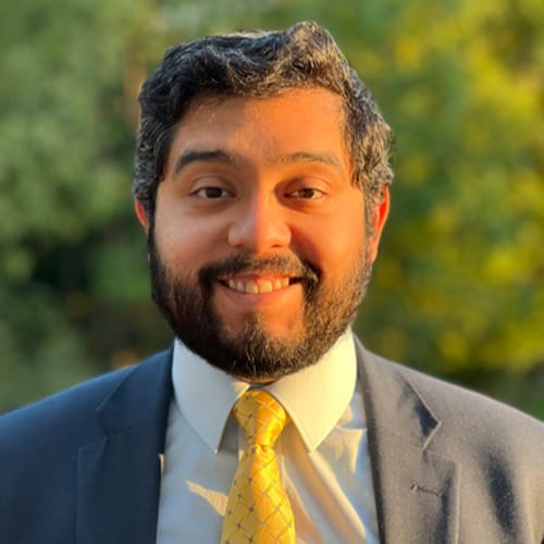 Headshot of Anthony Flores, LPC
