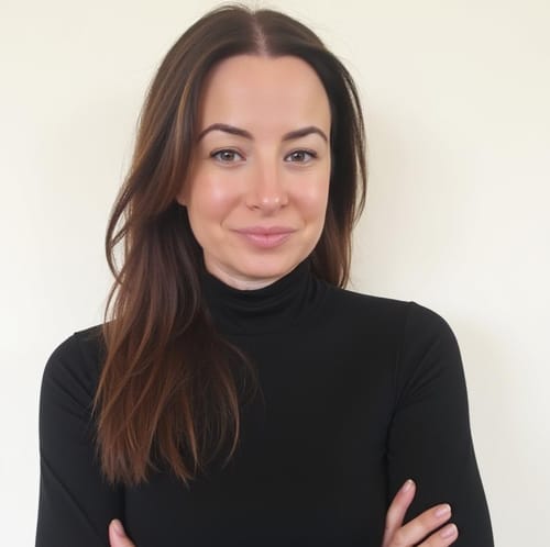 Headshot of Denise Miguel, LCSW