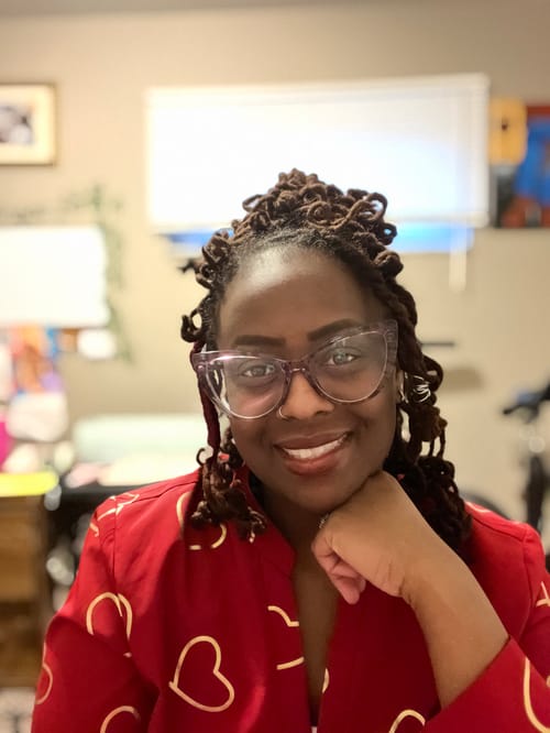 Headshot of Launie Miller, LPCC