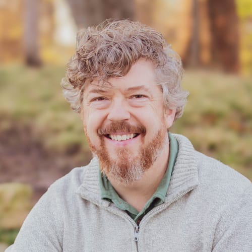 Headshot of Daniel Cummings, LCSW