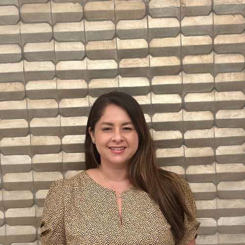 Headshot of Jennifer Castellanos, LMFT