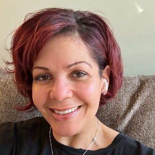 Headshot of Natali Gee, LMHC_OUT_OF_STATE