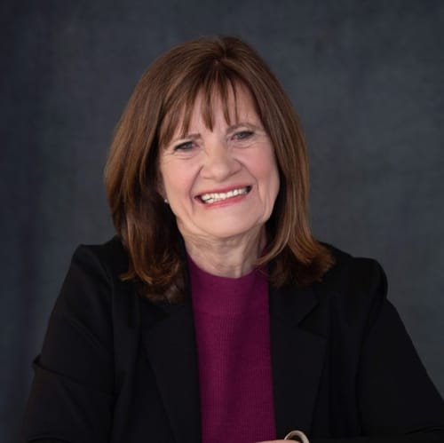Headshot of Sharla Macy, LMFT