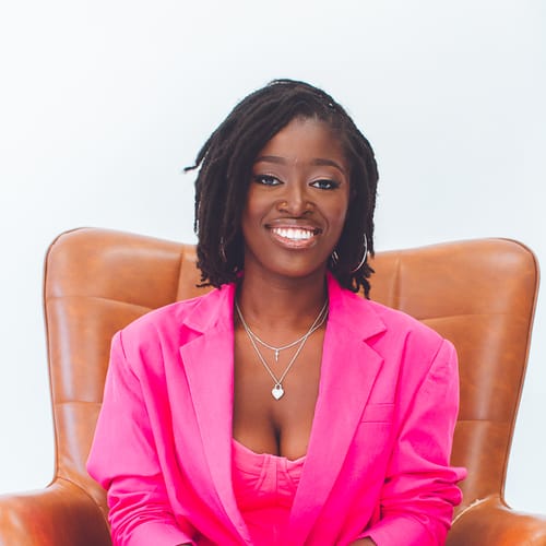 Headshot of Sharice Osei, LMHC
