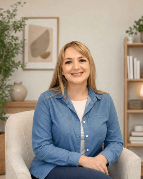 Headshot of Crystal Garcia, LICSW