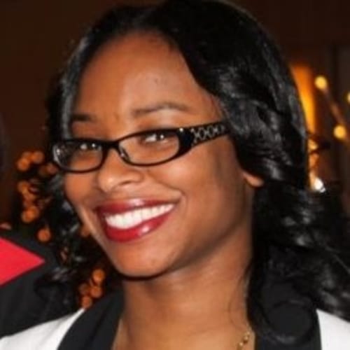 Headshot of Dominique Miller, LCSW