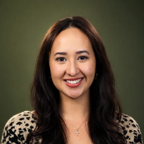 Headshot of Kari Rodriguez, LMFT