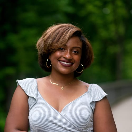 Headshot of Jasmine Hunter, LMHC