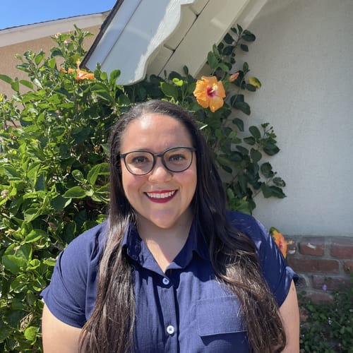 Headshot of Perla Andrade, LPCC