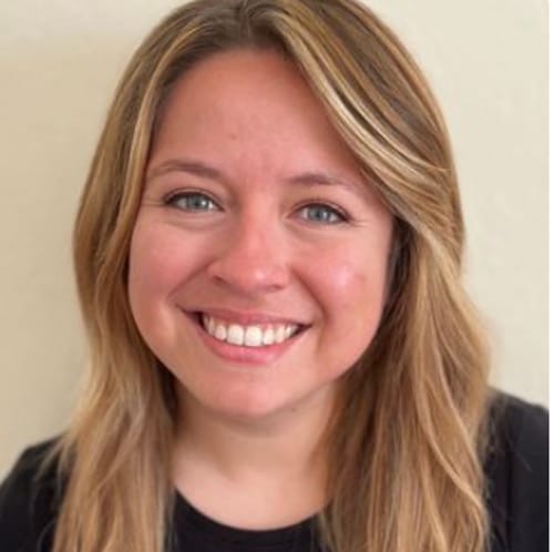 Headshot of Danielle Marinsik, LMFT
