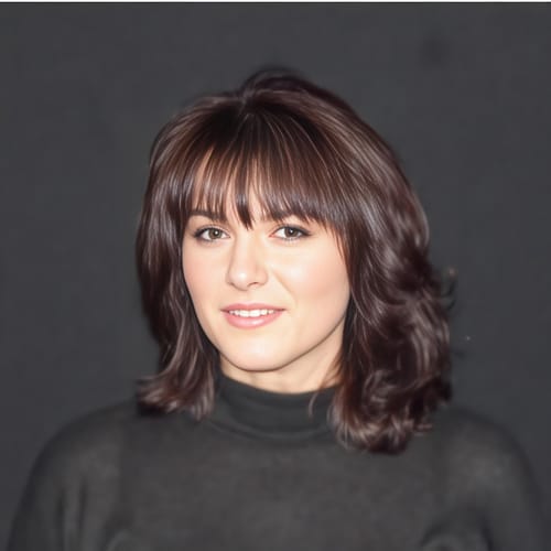 Headshot of Elizabeth Storm, APRN