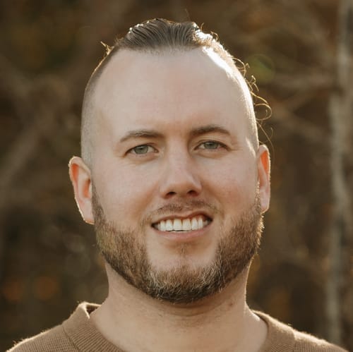 Headshot of Matthew Raspanti, LMHC