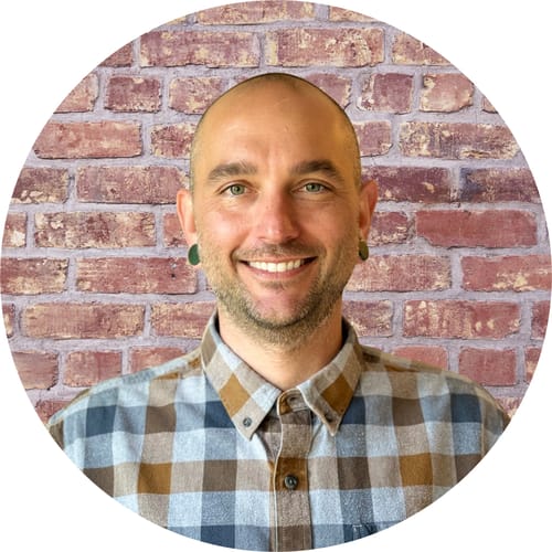 Headshot of Harold Thomas, LCSW