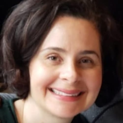 Headshot of Mona Khayal, LPC