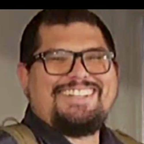 Headshot of Daniel Perez, LMFT