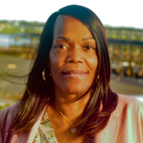 Headshot of Gail Braxton, LCSW