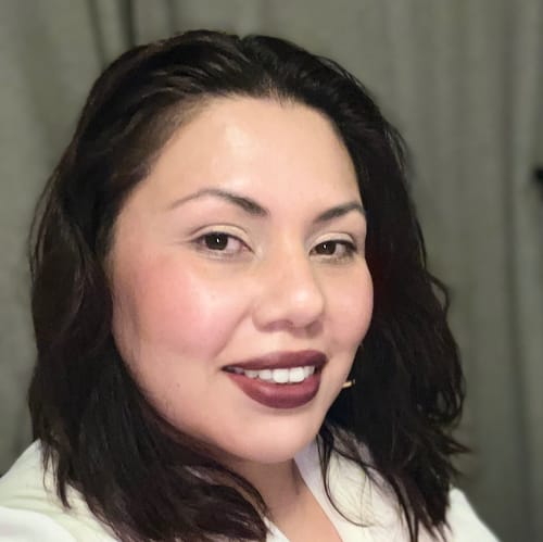 Headshot of Perla Campos-Ruiz, LMFT