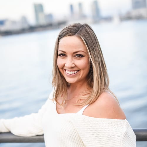 Headshot of Brieana Turner, LMFT