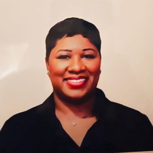 Headshot of Deitra Fant, LPC