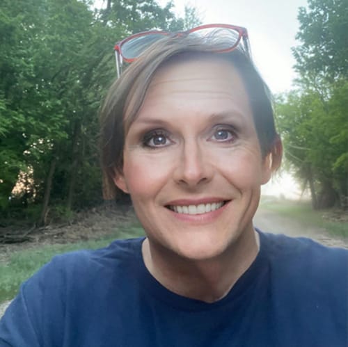 Headshot of Mary Gates, LPC