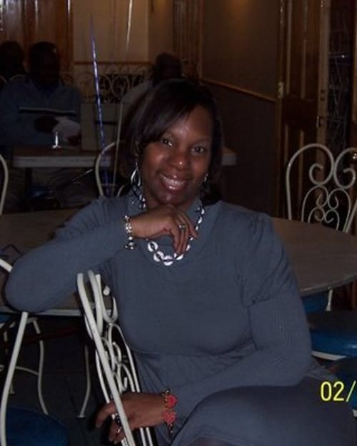 Headshot of Yolanda Adams, LCMHC